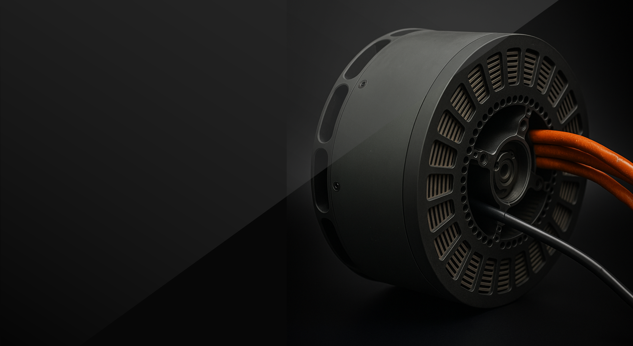 Motor elétrico brushless Miglia em destaque para aplicações industriais e técnicas