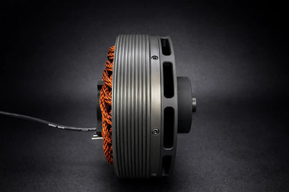 Vista lateral do motor elétrico brushless Miglia MIG 35 com detalhes construtivos